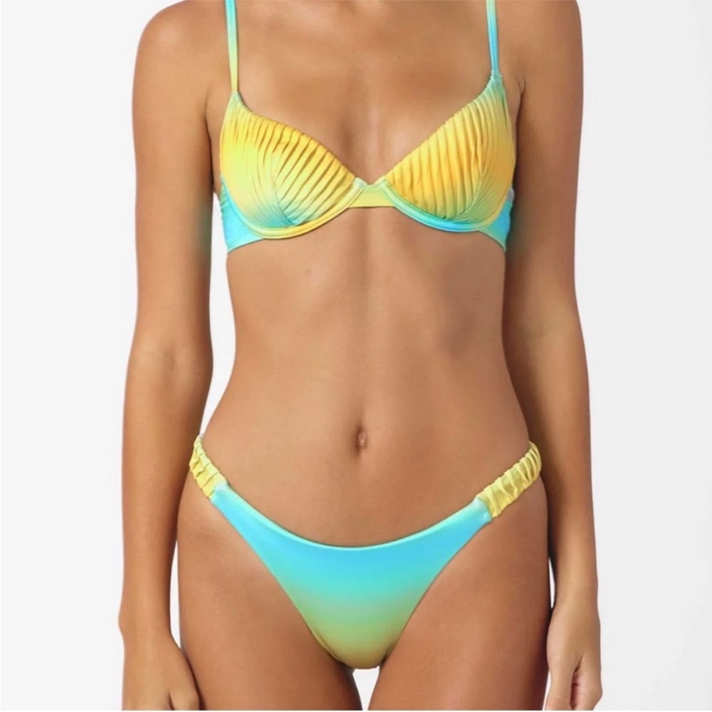 Blackbough bikini + skirt set